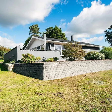 Cxcvi * Ebeltoft